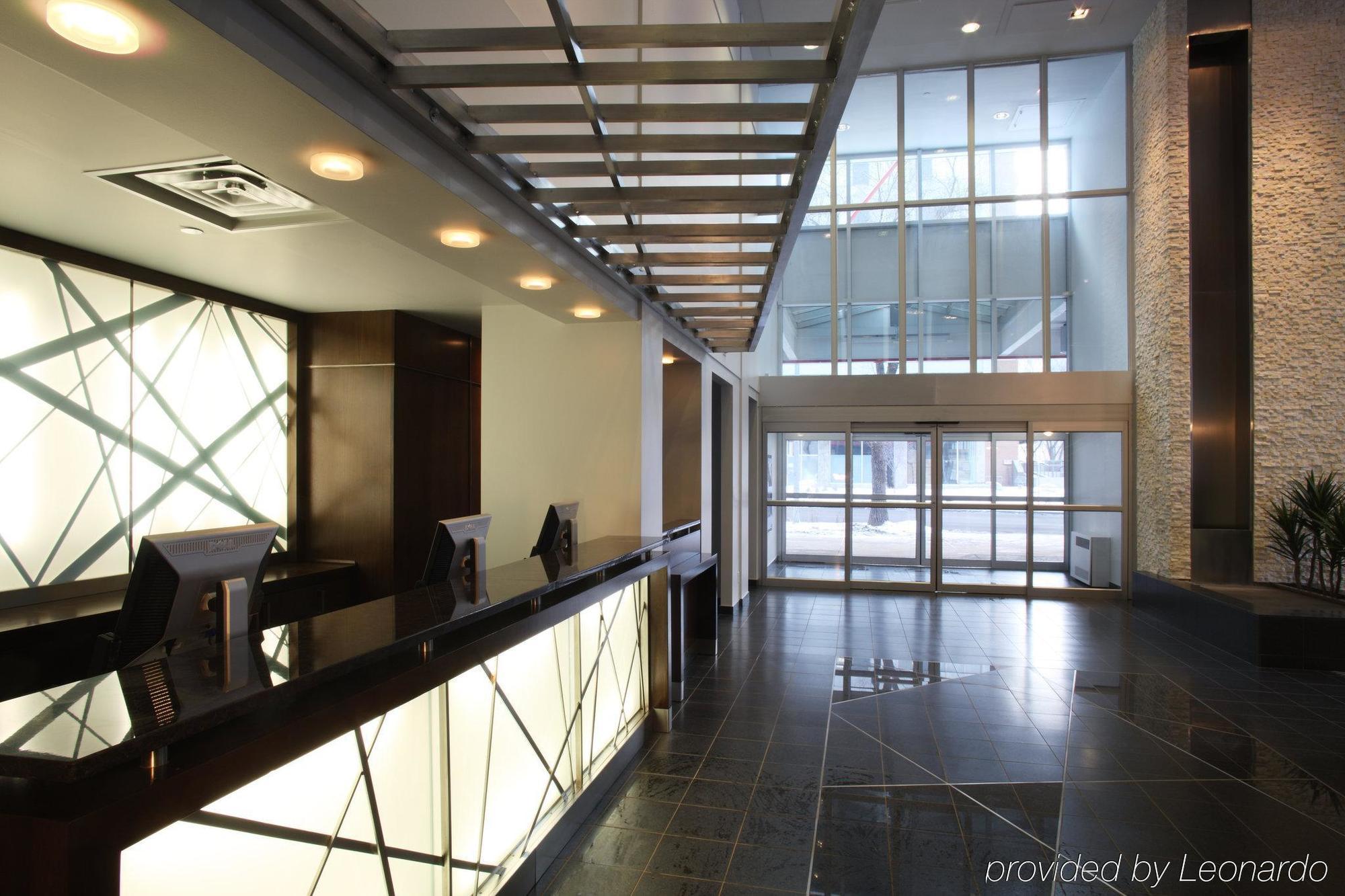 Matrix Hotel Эдмонтон Интерьер фото